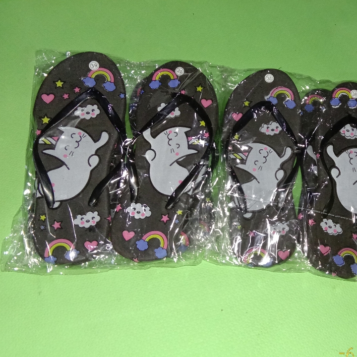 Sandal Spoon Motif Kucing