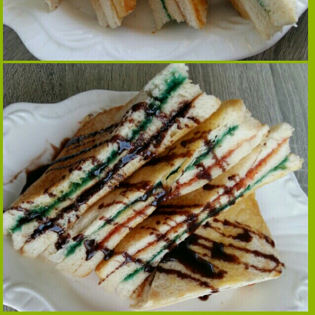 Sandwich Bakar Manis