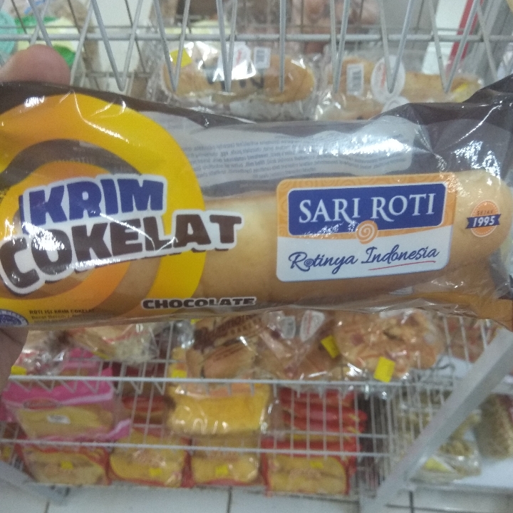 Sari Roti Krim Coklat