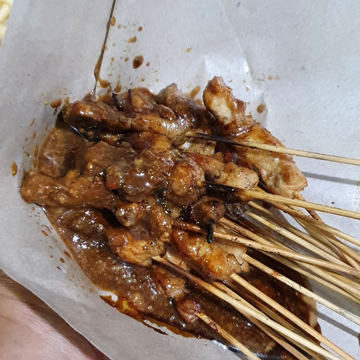 Sate Ayam Bumbu Kacang