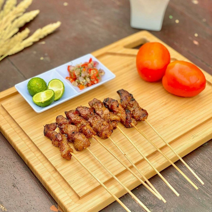 Sate Babi 9 Tusuk 