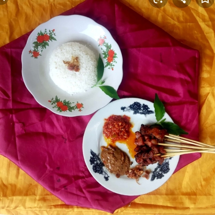 Sate Babi Plus Nasi