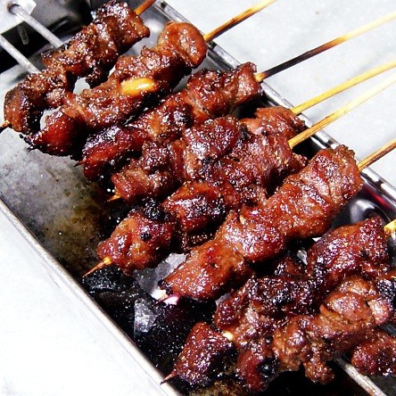 Sate Daging Sapi dua ribu Pertusuk 