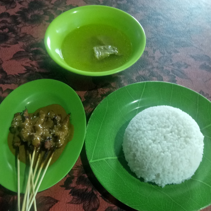 Sate Madura Rizki Da Nasi