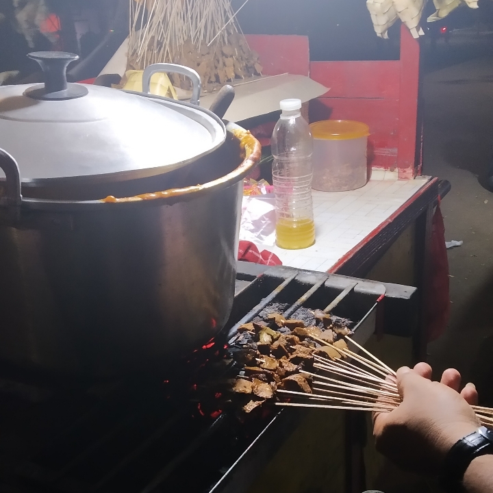 Sate Padang Komplit