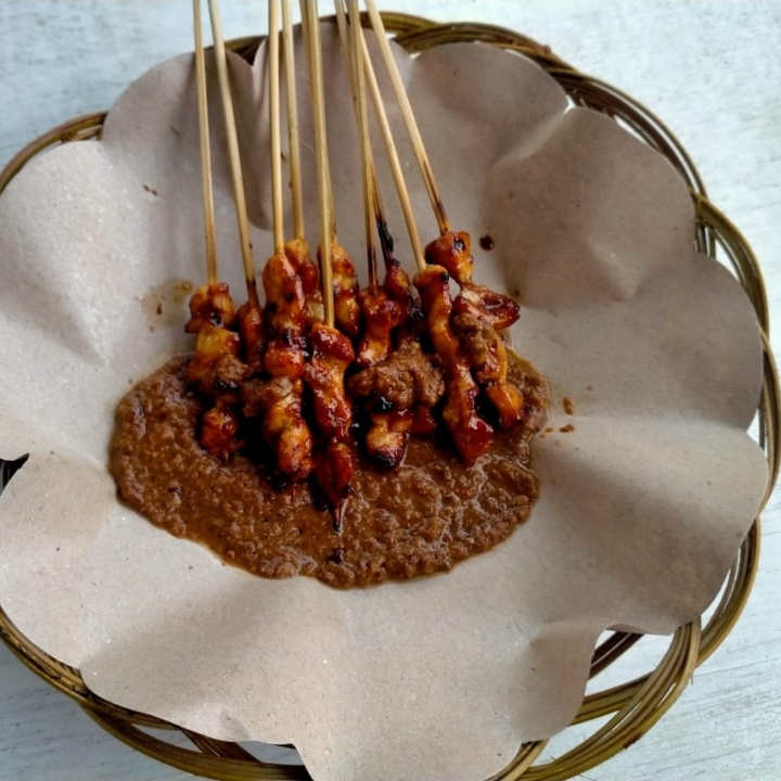 Sate Saja Porsi Jumbo