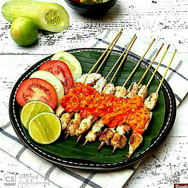 Sate Taichan  Lontong