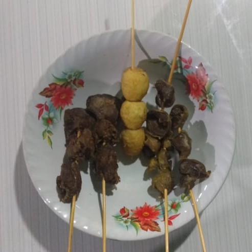 Sate Telor Dan Ati 