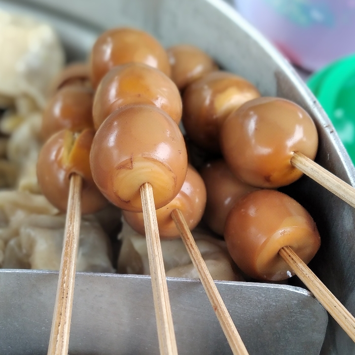 Sate Telor Puyoh