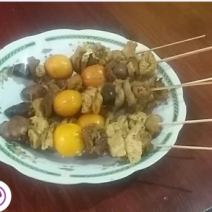 Sate Uritan