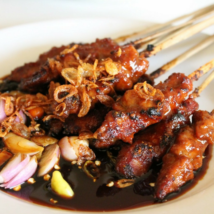 Sate lidah Sapi 