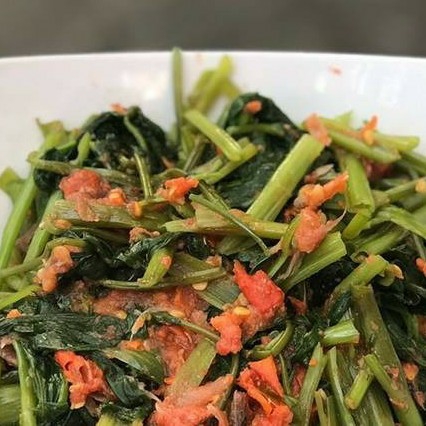 Sayur Tumis Plecing Kangkung