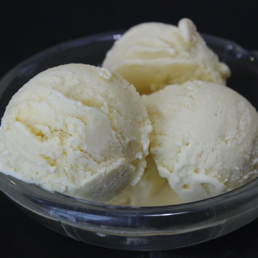 Scoop Ice Cream Vanilla