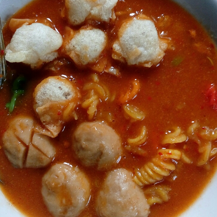 Seblak Bakso Kecil