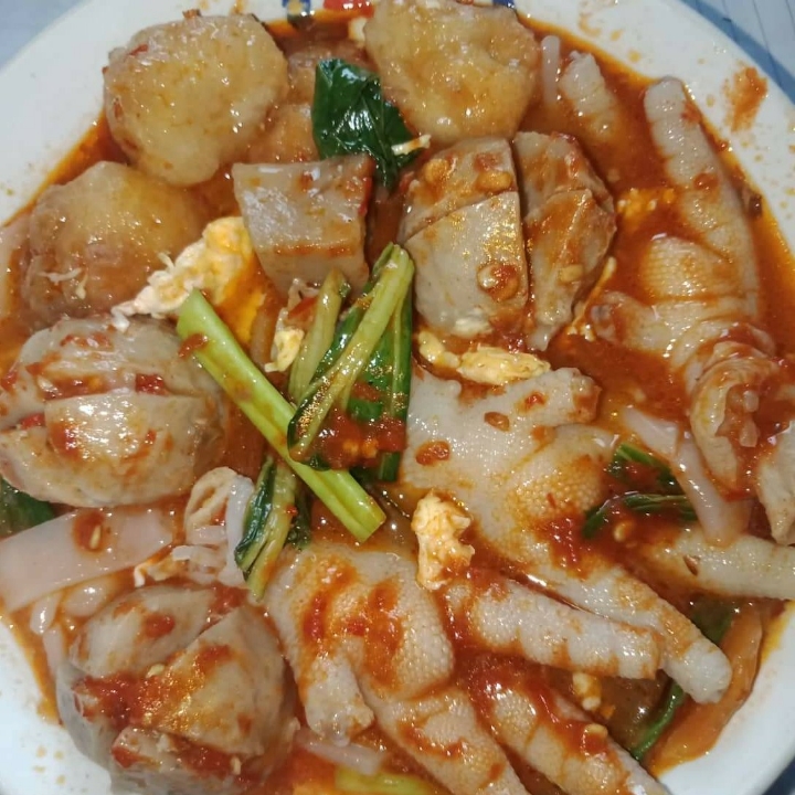 Seblak Ceker Bakso