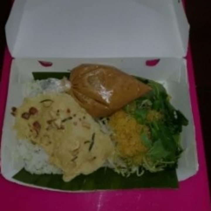 Sego Pecel Khas Madiun