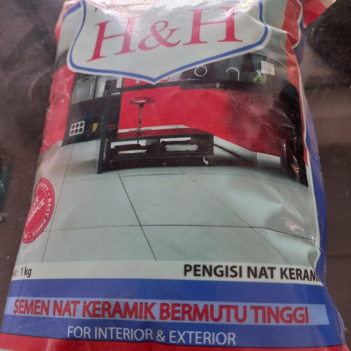 Semen Nut Keramik 