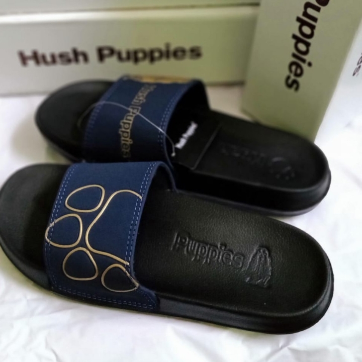 Sendal Hush puppies