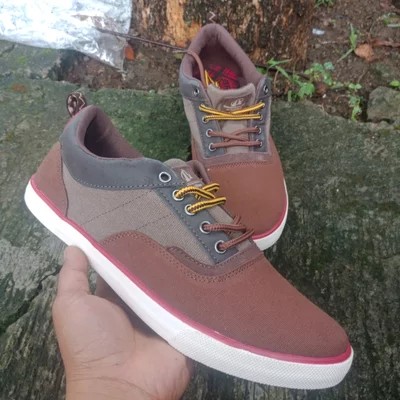 Sepatu Ardiles cokelat