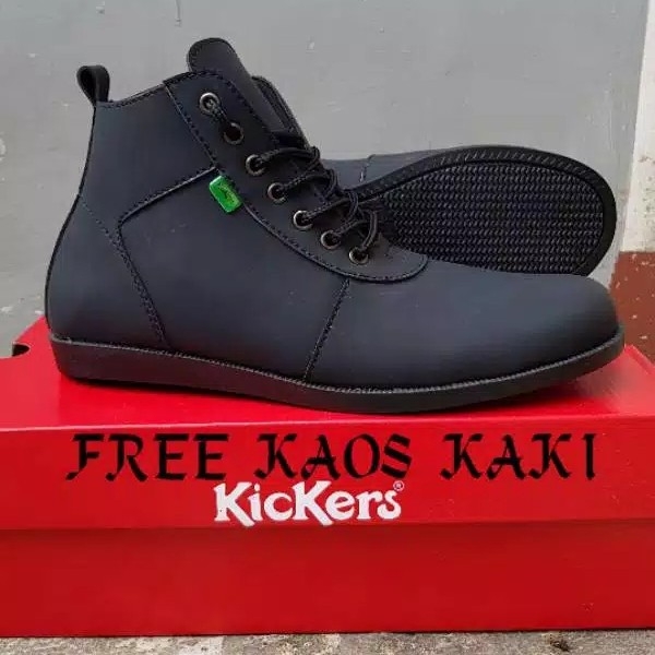 Sepatu Brodo Casual Pria Kickers  2