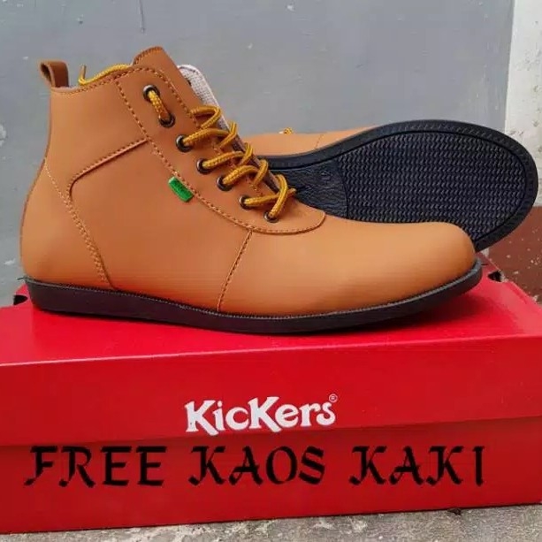 Sepatu Brodo Casual Pria Kickers  4