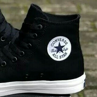 Sepatu Converse KW 2