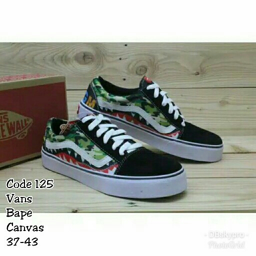 Sepatu Cowo Vans Bape