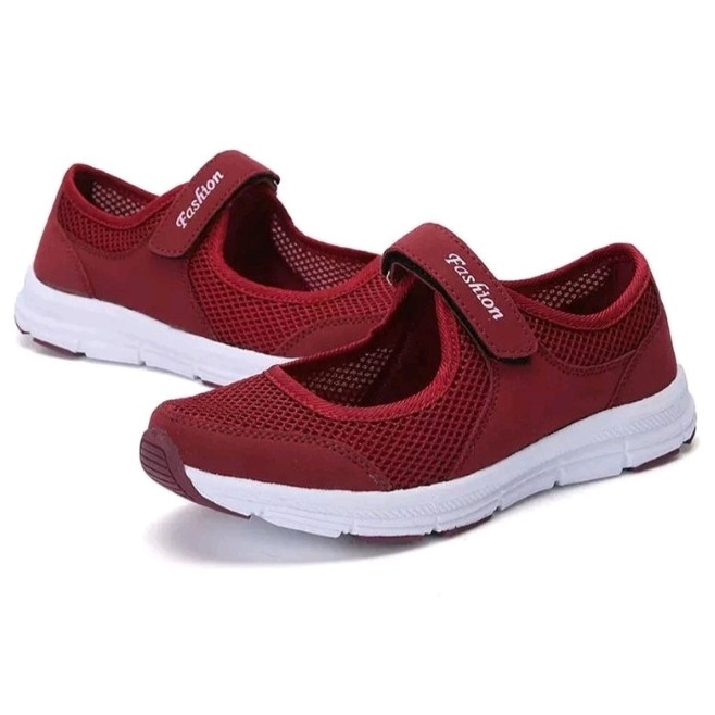 Sepatu Kets Fashion Maroon 3