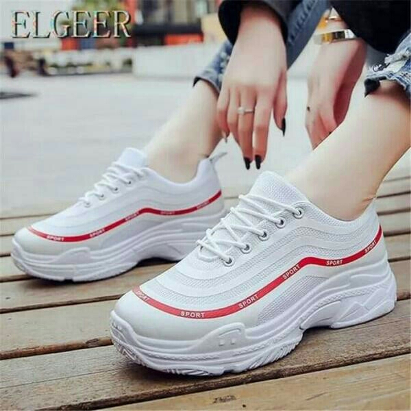 Sepatu Kets Sporty B01 Putih