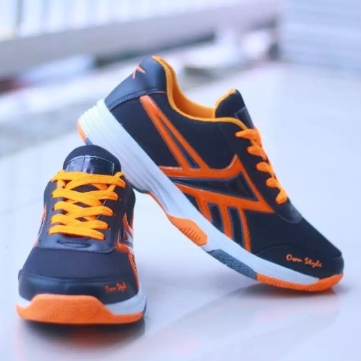 Sepatu Reebok Badminton  3