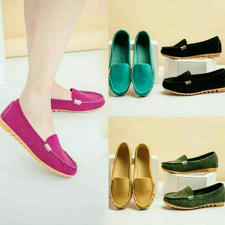 Sepatu Sandal Bludru