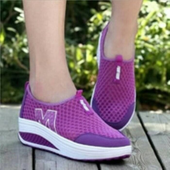 Sepatu Slip On M Jala Ungu