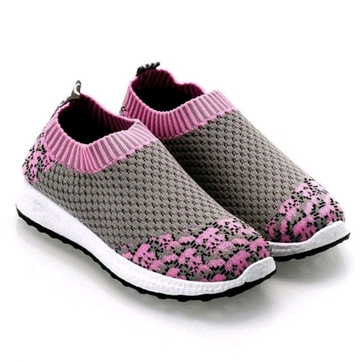 Sepatu Slip On MJ7 Abu Pink