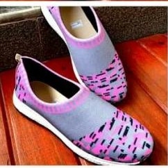 Sepatu Slip On MJ7 Abu Pink 3