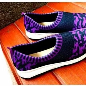 Sepatu Slip On MJ7 Ungu 3