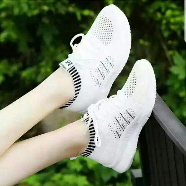 Sepatu WHITE 002