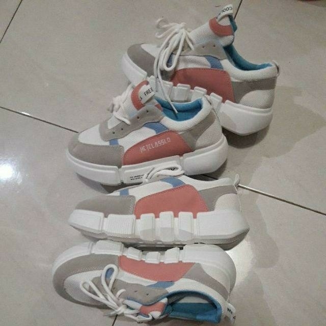 Sepatu Wanita 2