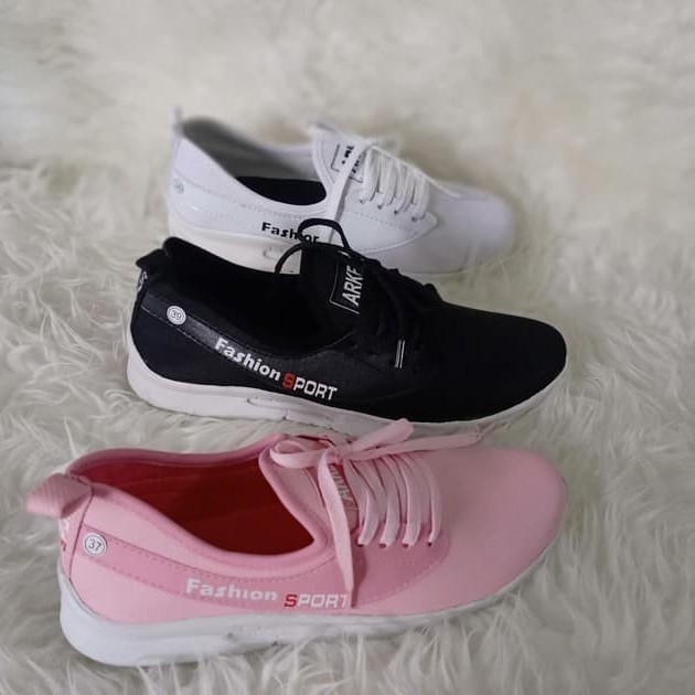 Sepatu Wanita Arkem Fashion Sport Putih 2