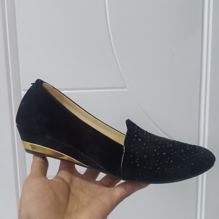 Sepatu Wedges Manik VM09 Hitam 2