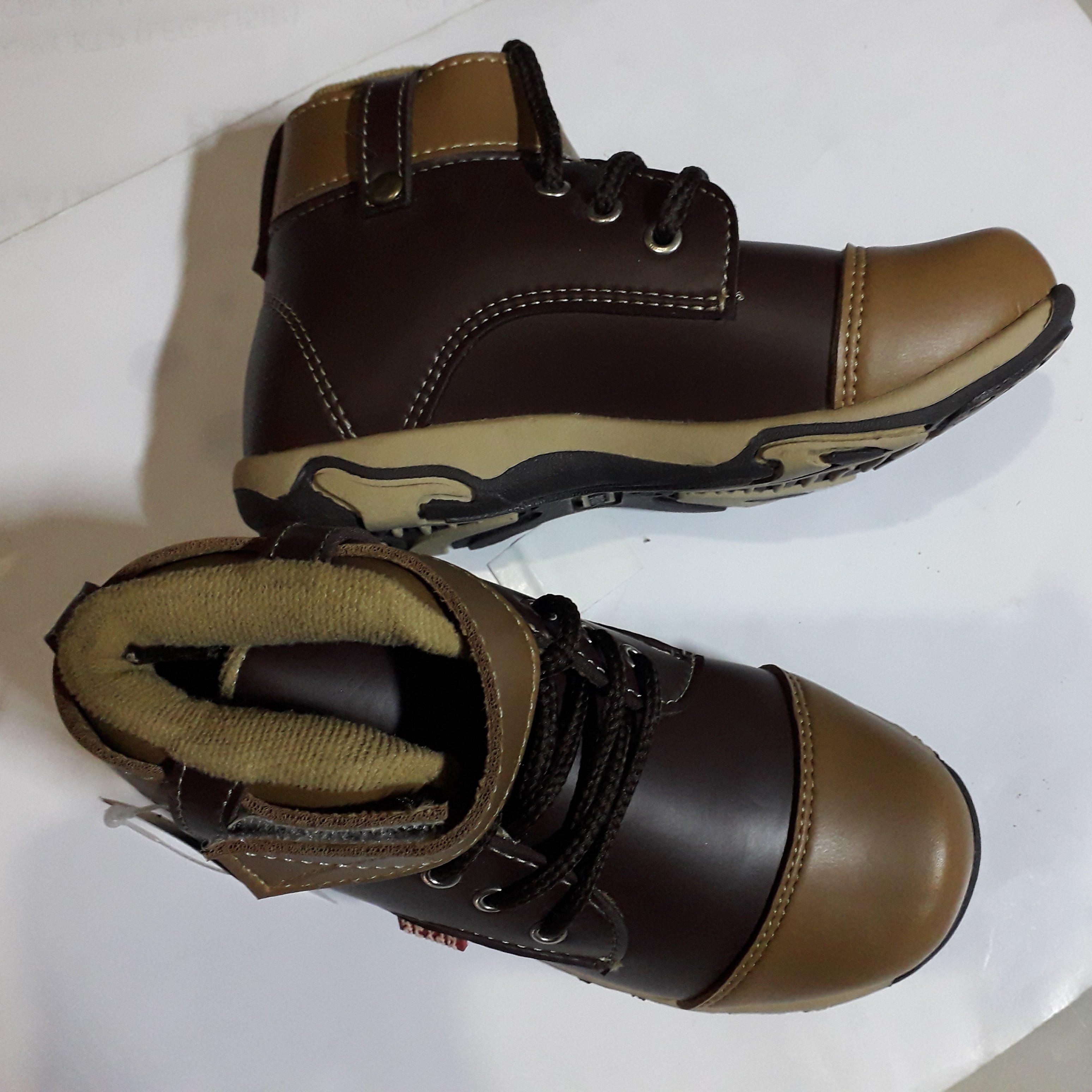 Sepatu anak Kulit Synthetis  puma Brown 4