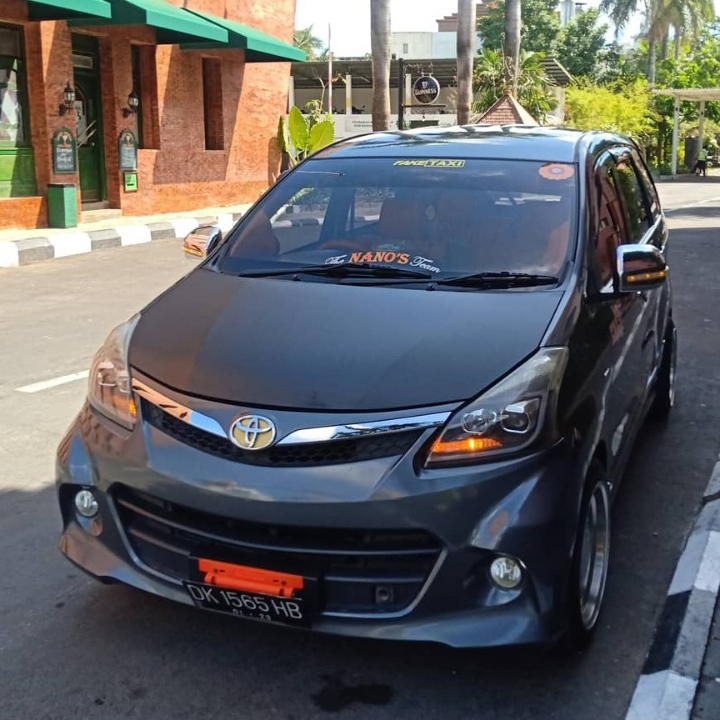 Sewa mobil di bali 2