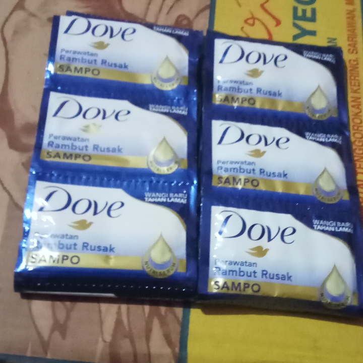 Shampoo Dove Sachet