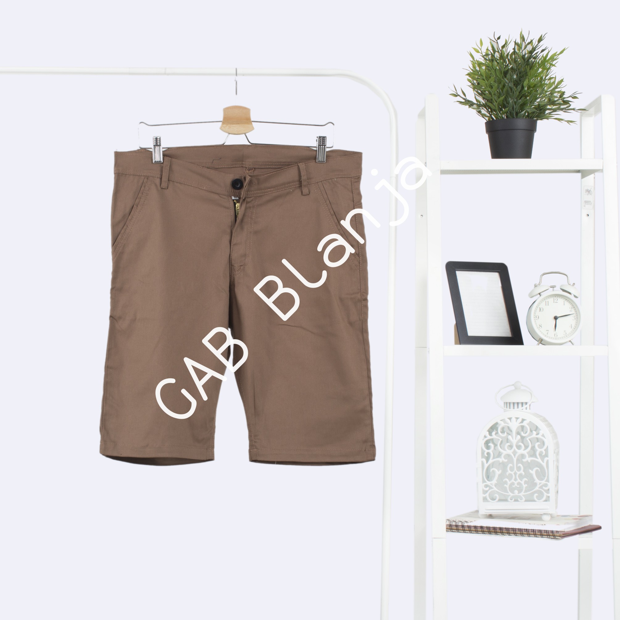 Short Chino Pants