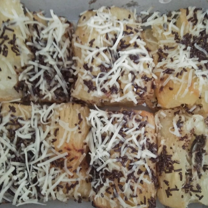 Singkong Crispy Coklat Keju Susu