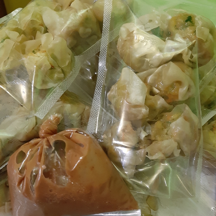 Siomay ayam Frozen Isi Minimal 10 Pcs Lengkap Dengan Bumbu