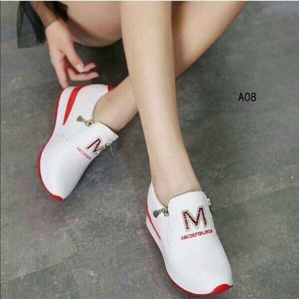 Slip On Amo2 Putih Merah