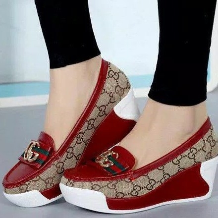 Slip On Wedges Gucci Maroon