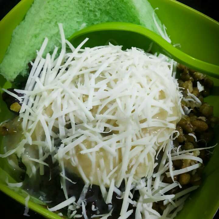 Sop Durian Ketan Kacang Hijau