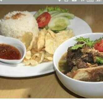 Sop Iga Nasi