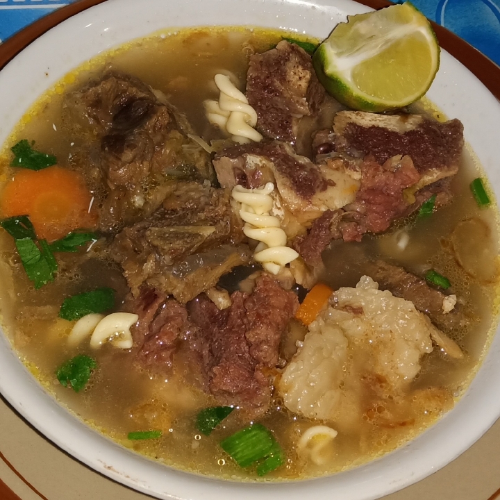 Sop Tulangan Sapi